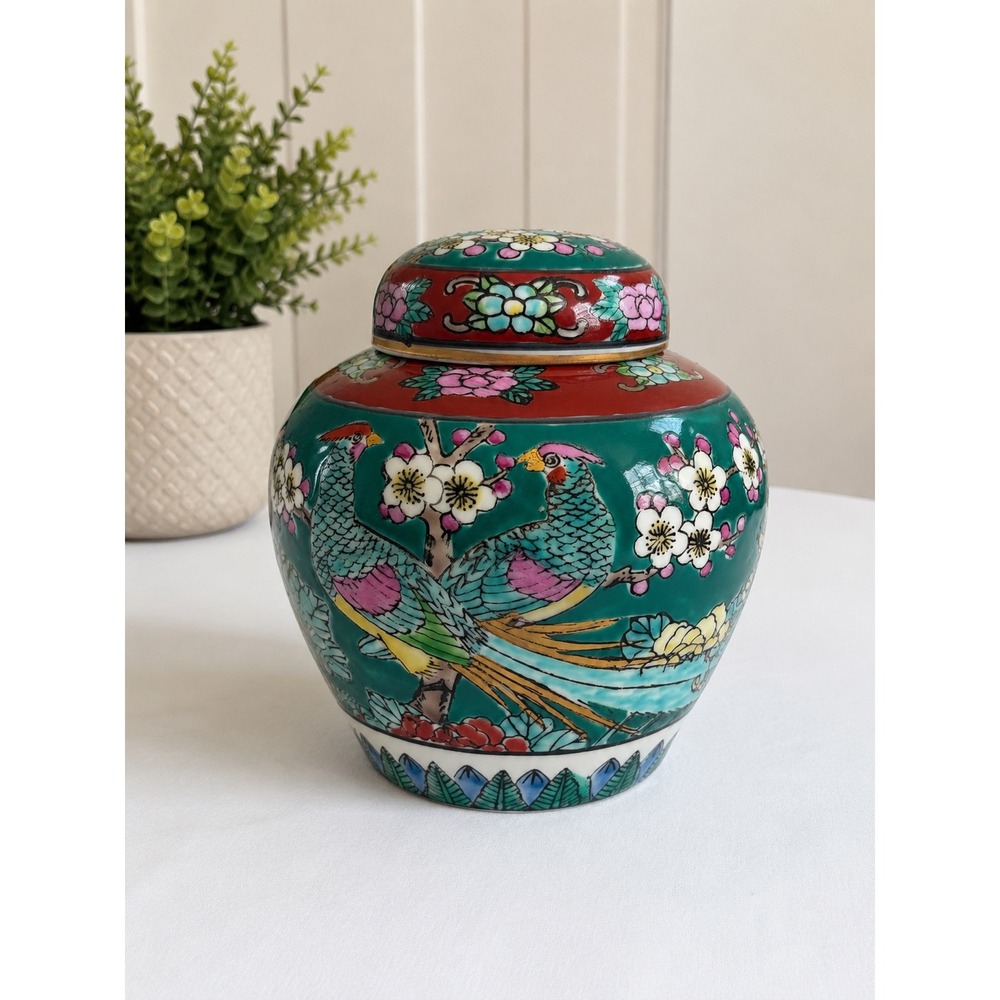 Vintage 1960's Japanese Gold Imari Hand Painted Porcelain Ginger Jar Jade Floral